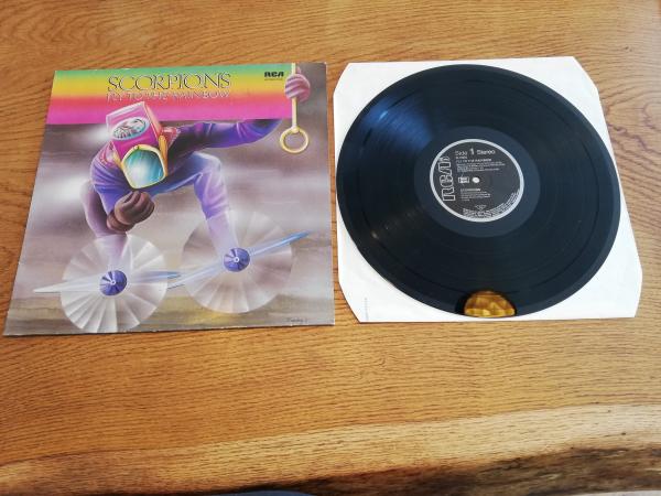 Scorpions Fly to the rainbow 1985 RCA NL 70084 Deutsche Pressung NM/VG+